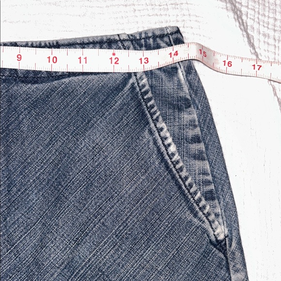 Vintage United Colors Of Benetton Jean Denim Long Skirt Blue Raw Hemline Preppy - Picture 11 of 15